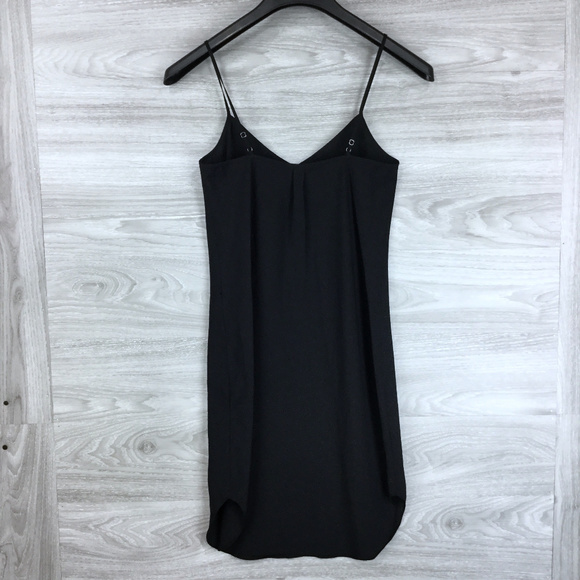 Vince Inner Layered Top - Picture 2 of 5